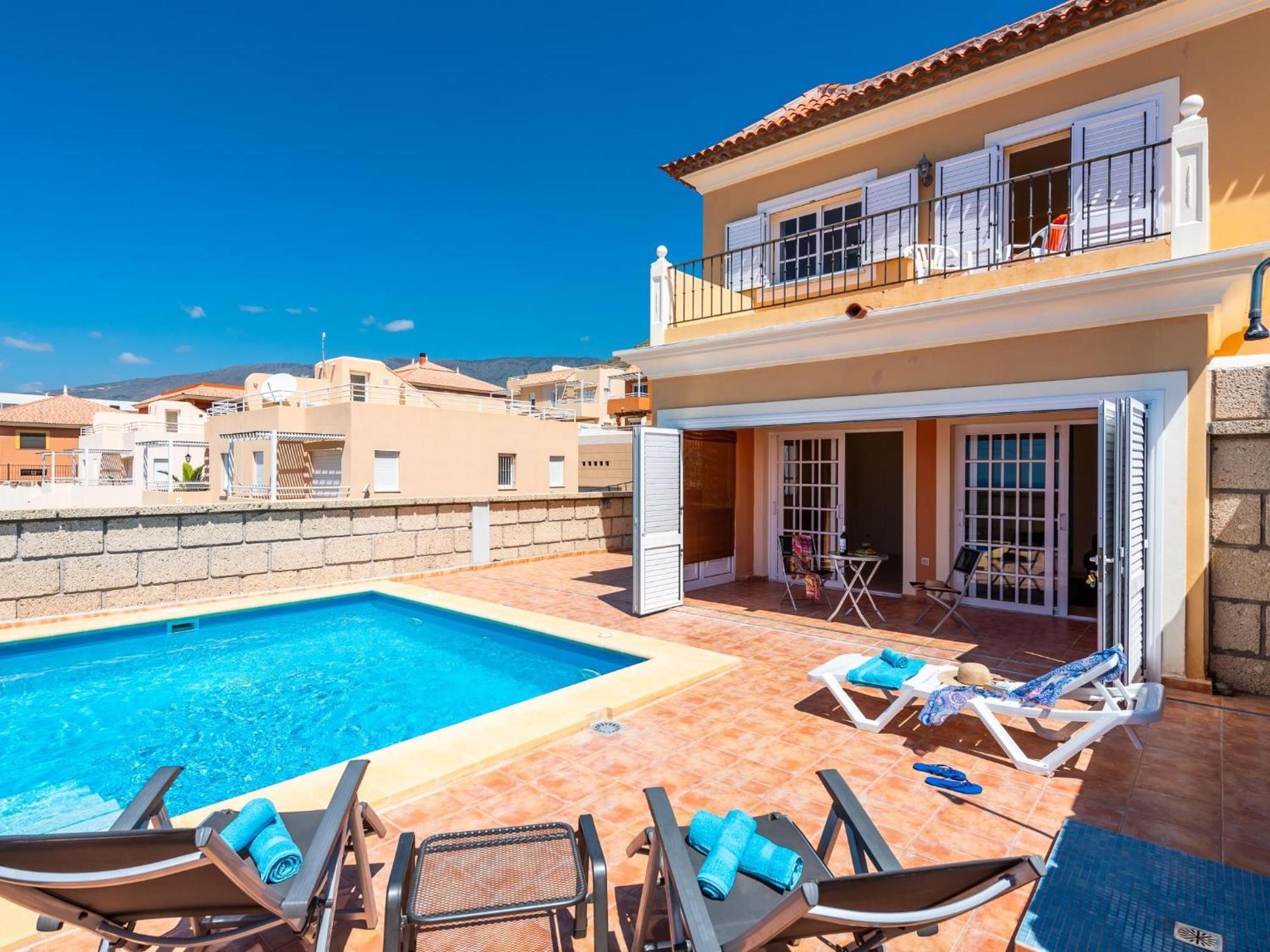 Hébergement de vacances Incredible Fuente, Ocean View, Heated Pool! Costa Adeje (Tenerife)